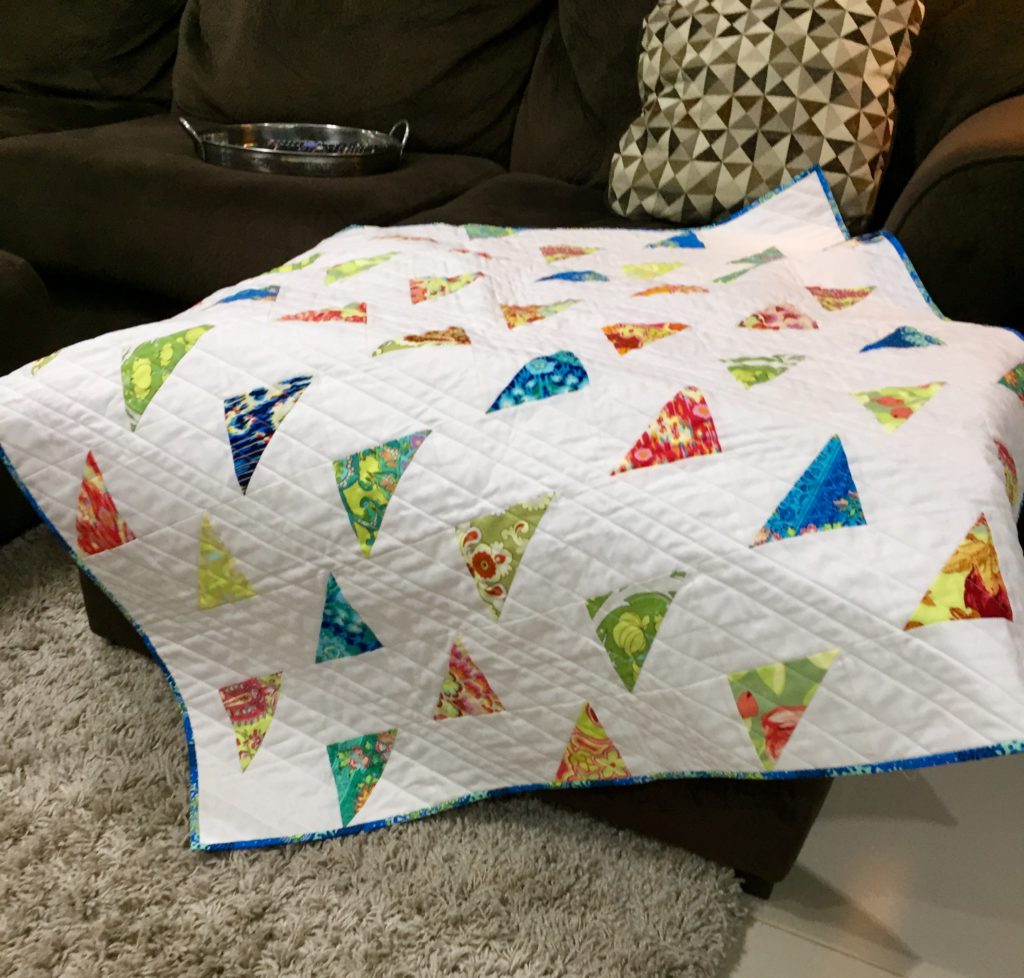 Flying Triangles Baby Quilt 1